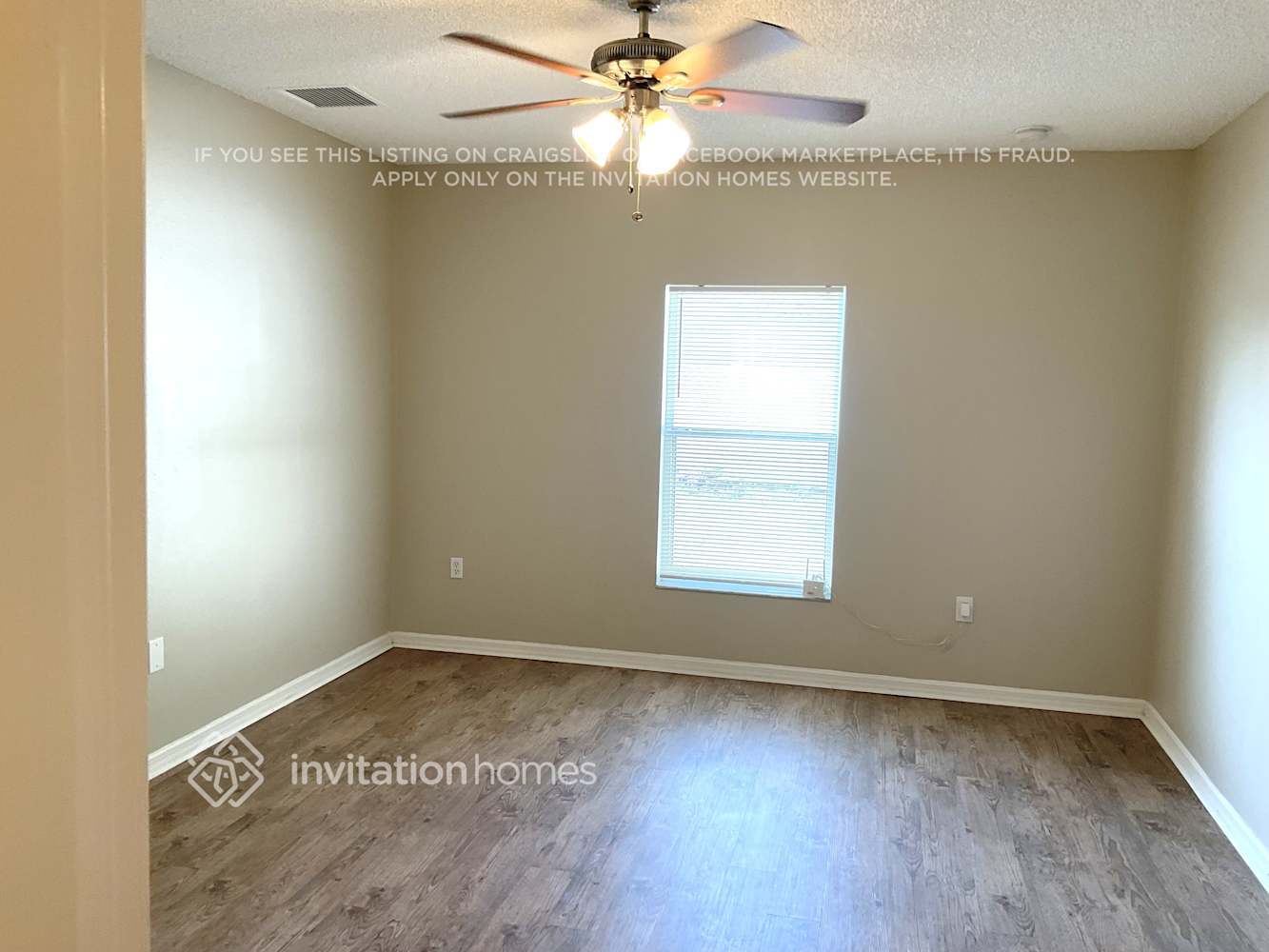 Building Photo - 761 Dromedary Dr