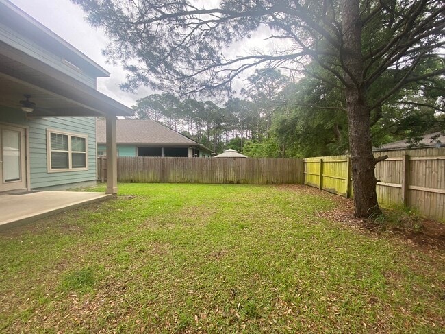 Building Photo - 8461 Laredo St