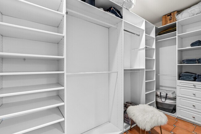 Building Photo - 78900 Rio Seco