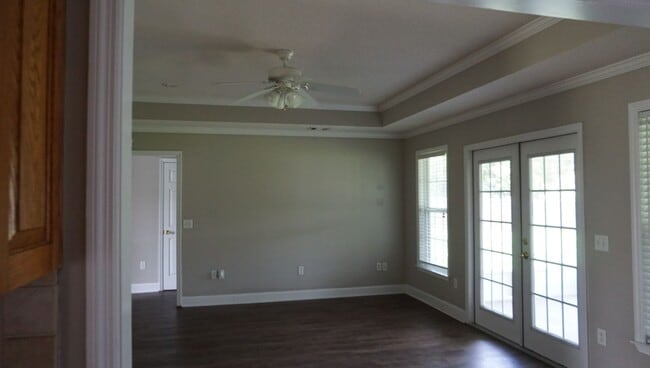 Building Photo - Luxury in Lakeland, GA