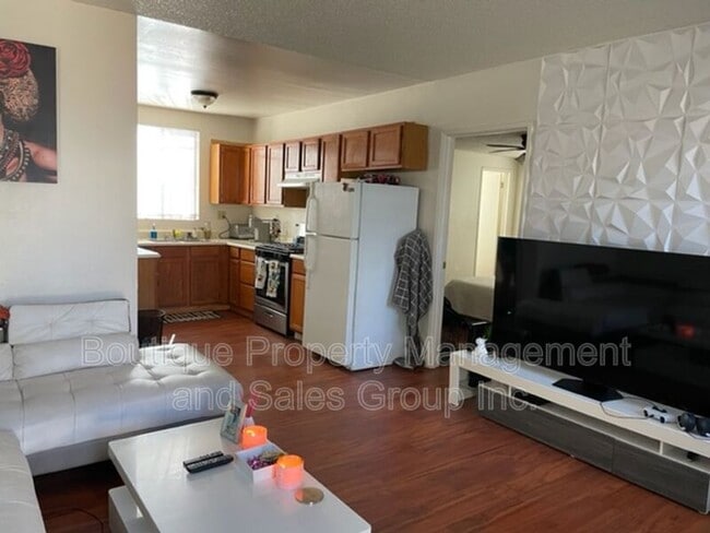 Building Photo - 792 Termino Ave