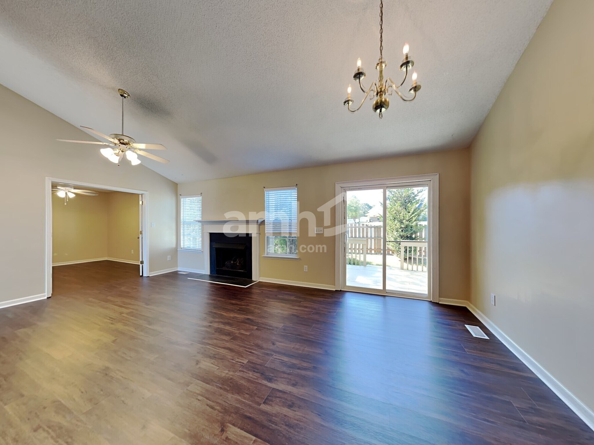 Building Photo - 104 Windy Meadow Way