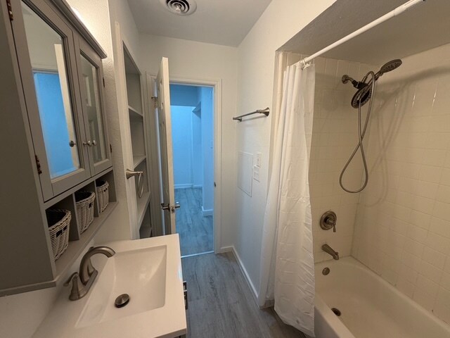 Building Photo - 1105 Highland Dr