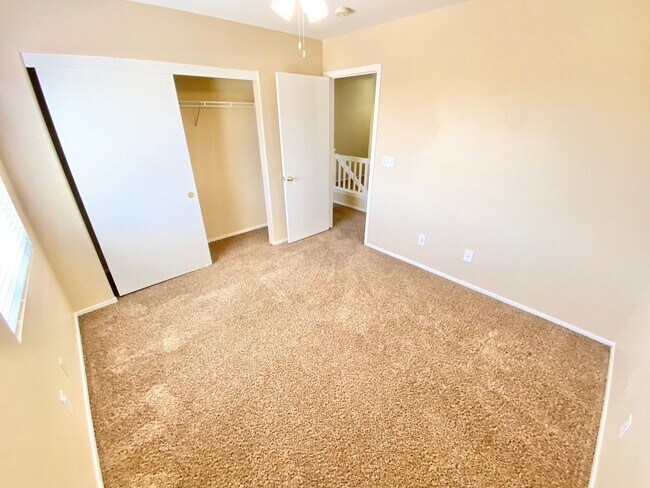 Building Photo - WONDERFULL 2STORY WITH 3 BEDROOM,  LOFT & 2 CAR GARAGE