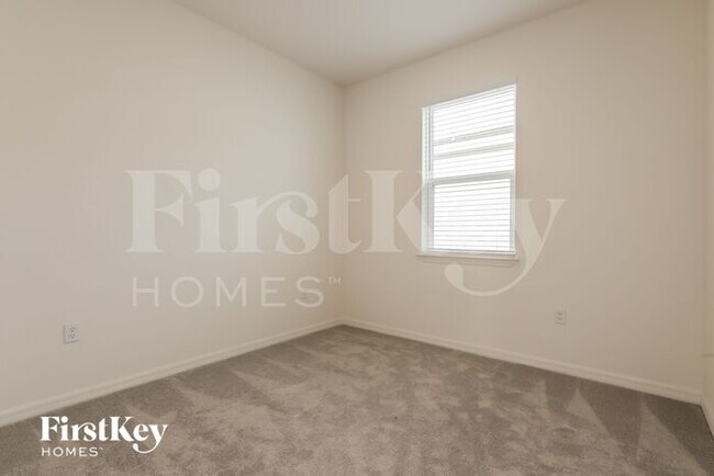 Building Photo - 190 Windsor Reserve Dr