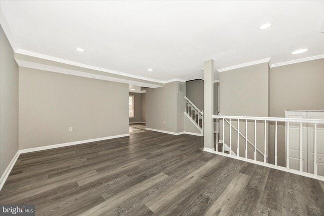 Building Photo - 114 Colony Ct