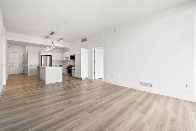 Building Photo - 101 Diplomat Pkwy