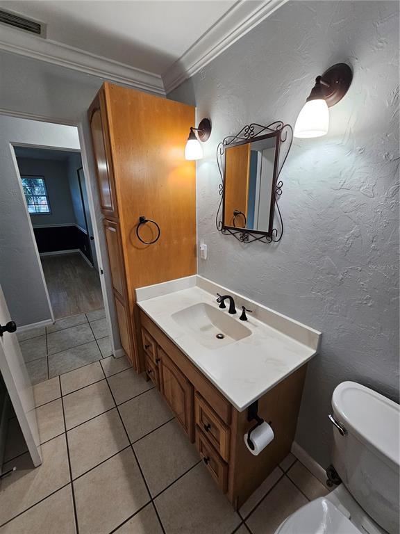 Building Photo - 3000 Browning St