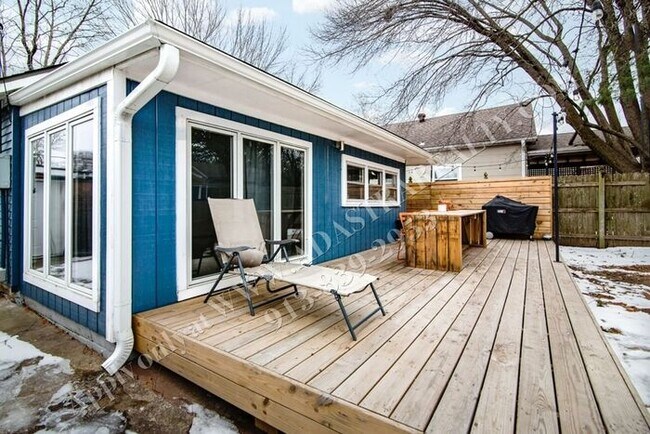 Building Photo - Beautiful Ranch Home in Brookside-Availabl...