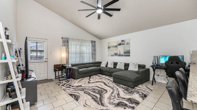 Building Photo - 2638 Willow Pond