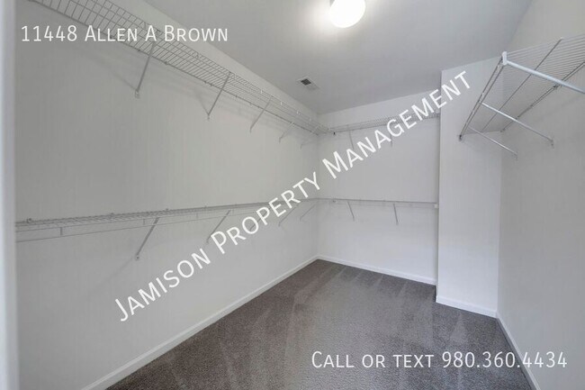 Building Photo - 11448 Allen A Brown Rd