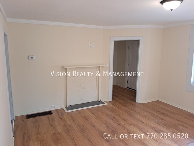 Building Photo - 1202 Juniper St