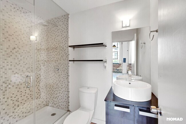 Building Photo - Spacious 1BR Loft in Atlanta near Ponce Ci...