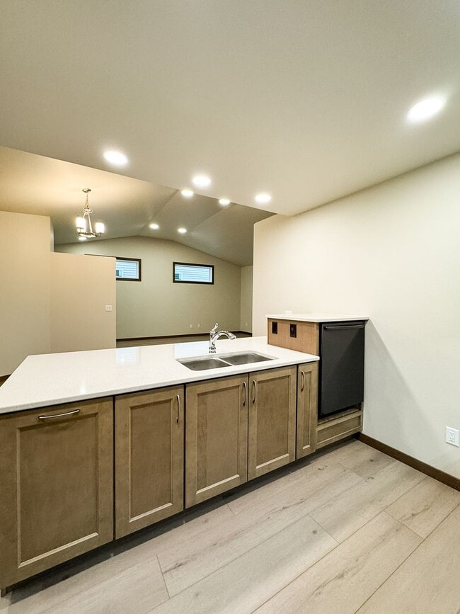 Building Photo - Legacy - GST Investments LLC
