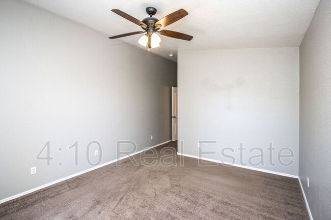 Building Photo - 4650 S Greythorne Way