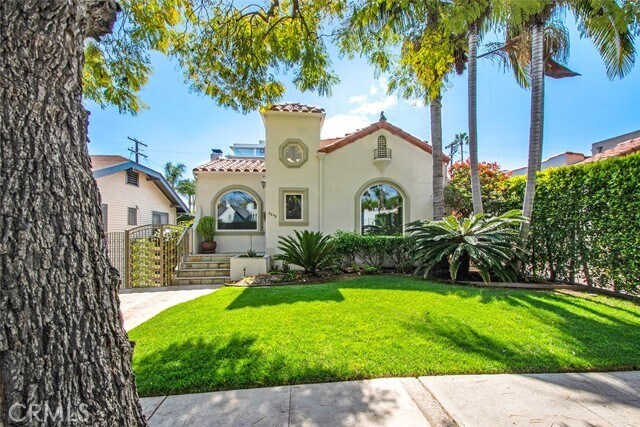 Building Photo - 8848 Ashcroft Ave