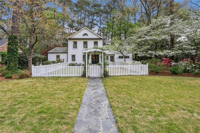 Primary Photo - 2415 Oldfield Rd NW