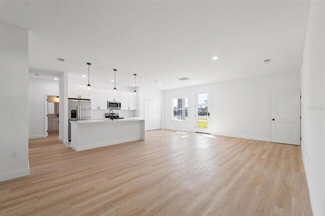 Building Photo - 3995 SW 134th St