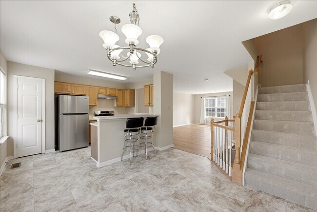 Building Photo - 46030 Bayswater Terrace