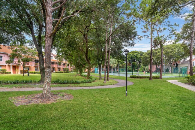 Building Photo - 1055 Crystal Way