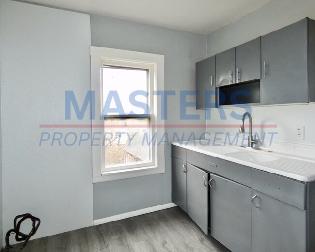 Building Photo - 237 Yondota St