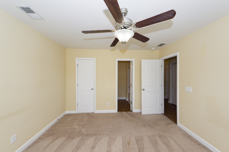 Building Photo - 467 Truman Dr