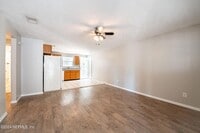 Building Photo - 1016 2nd St S