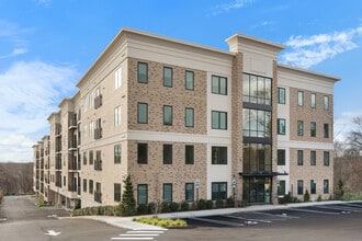 Building Photo - 5545 Park Ave