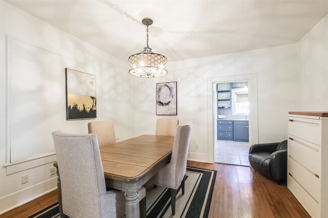 Building Photo - 1716 Richmond Ave.