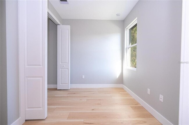 Building Photo - 49 Santa Fe St