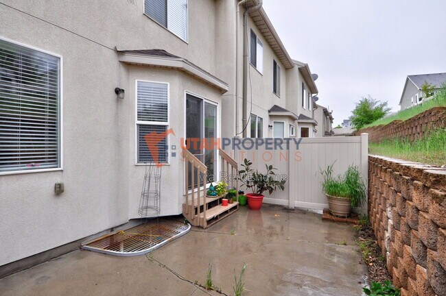 Building Photo - 6698 Balfour Ln W
