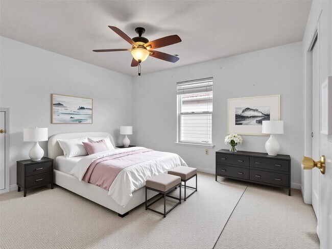 Building Photo - 9915 Valance Way