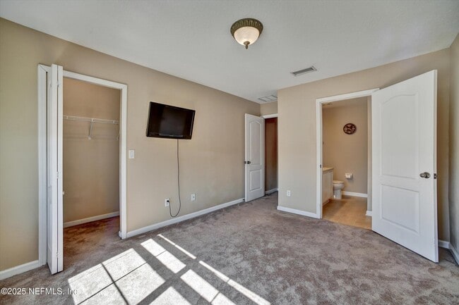 Building Photo - 480 Cabernet Pl