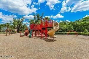 Building Photo - 404 Hepburn Rd