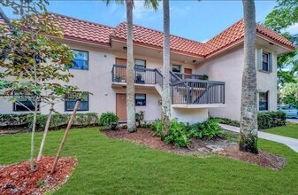 Building Photo - 15710 E Waterside Cir
