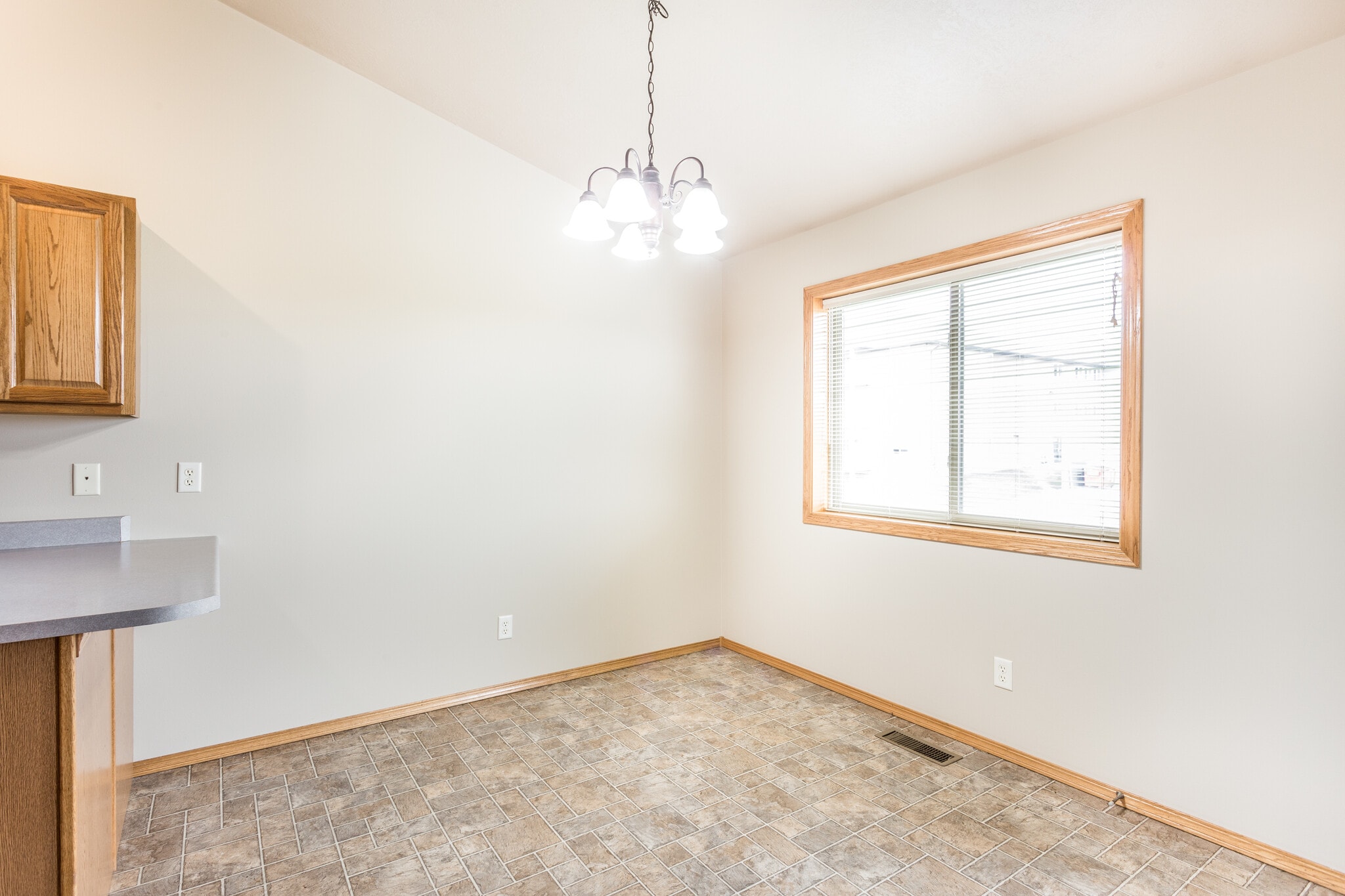 Building Photo - 2510 N Wright Ave