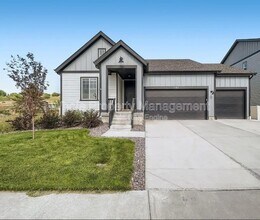 Building Photo - 5782 Saddle Skirt St
