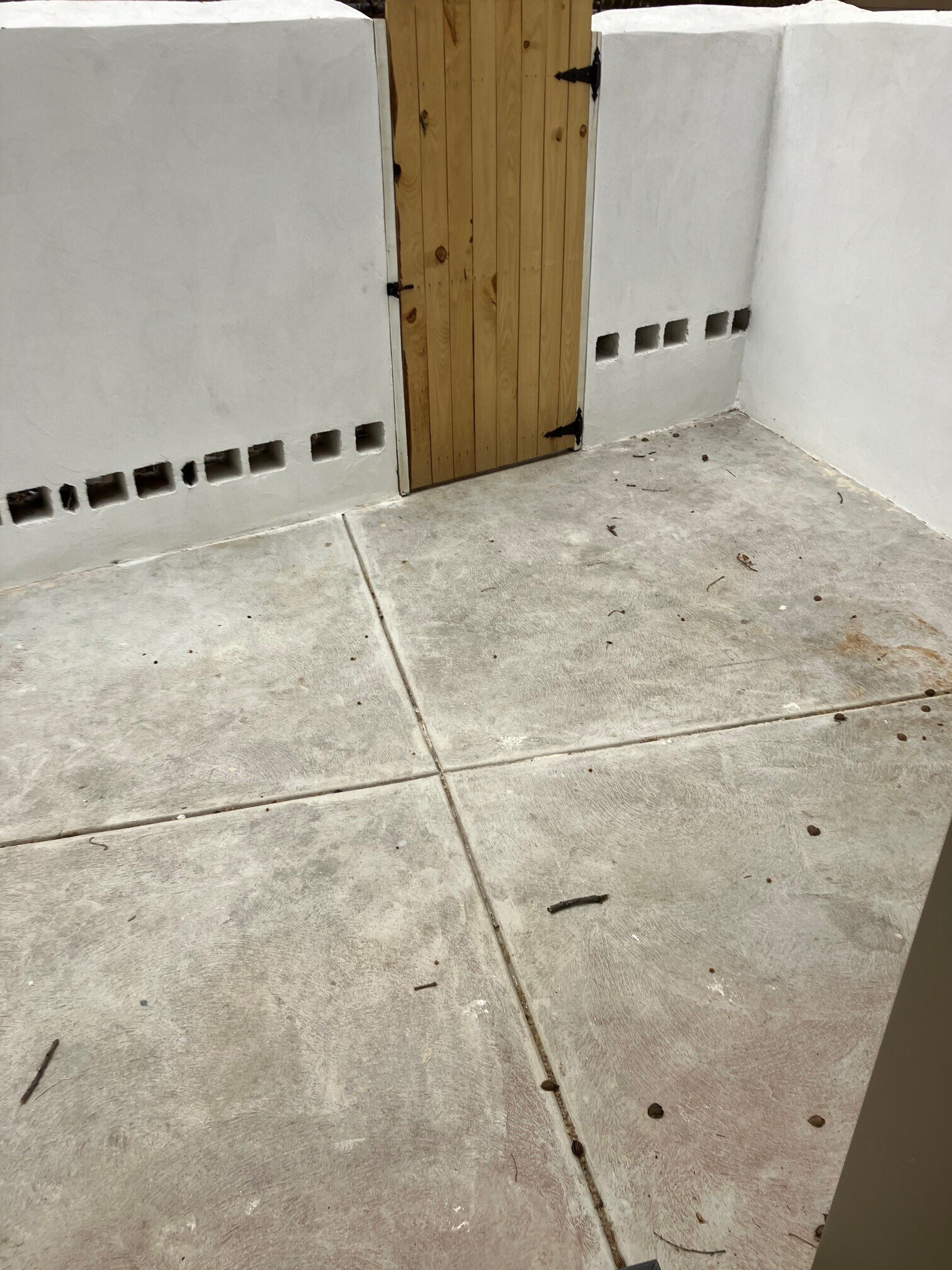 Back Patio - 1831 Ginnodo St