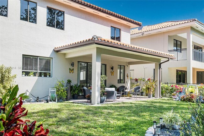 Building Photo - 7726 SW 193rd Ln