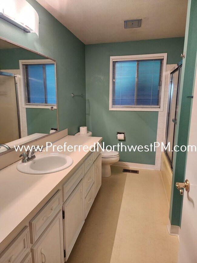 Building Photo - Beautiful 3 Bedroom Home in Southeast Eugene