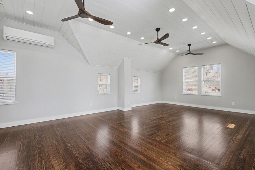 Building Photo - 1003 W Colorado Ave