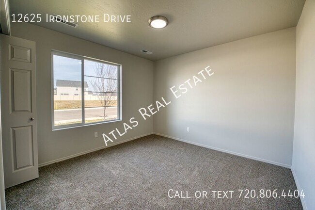 Building Photo - 4 WEEKS FREE RENT IF MOVED IN BY 4/15! Mod...