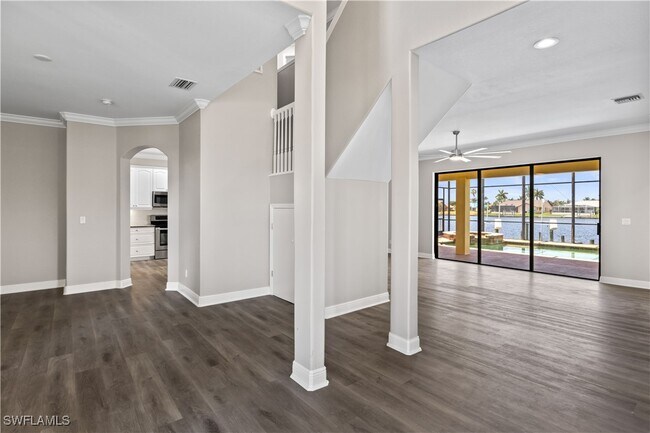Building Photo - 4506 Pelican Blvd