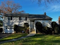 Building Photo - 53 East Dr