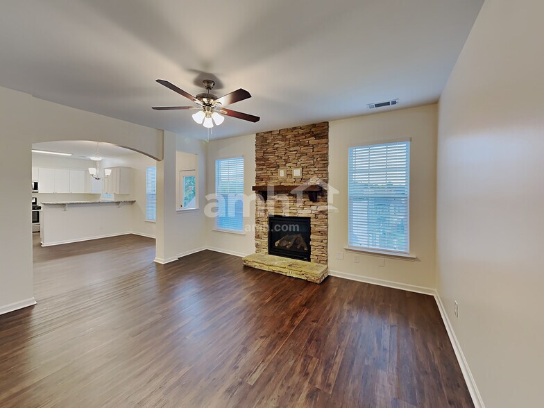 Building Photo - 3138 Forest Grove Trail