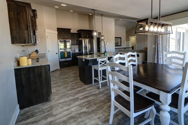 Building Photo - Single Family Lehi Home