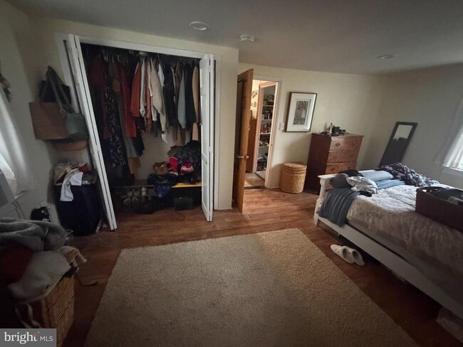 Building Photo - 2814 3rd St