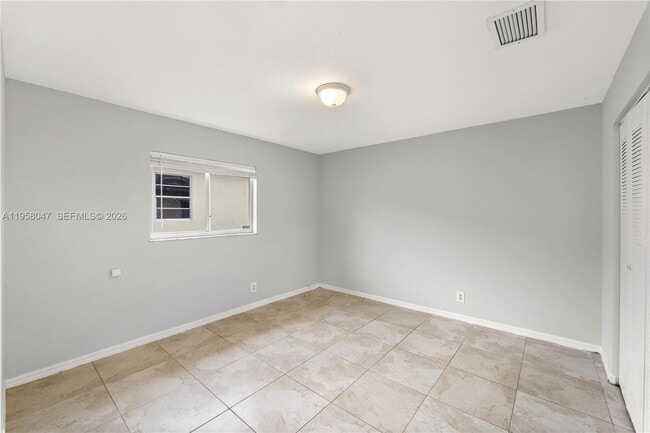 Building Photo - 745 NW 3rd Ct