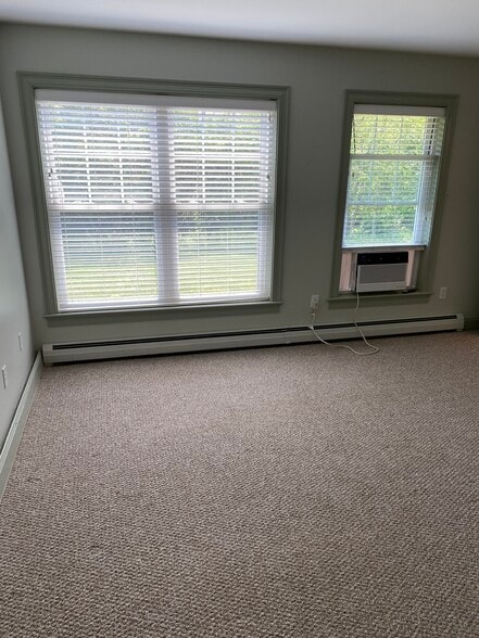 Main Bedroom - 6 Cormorant Pl