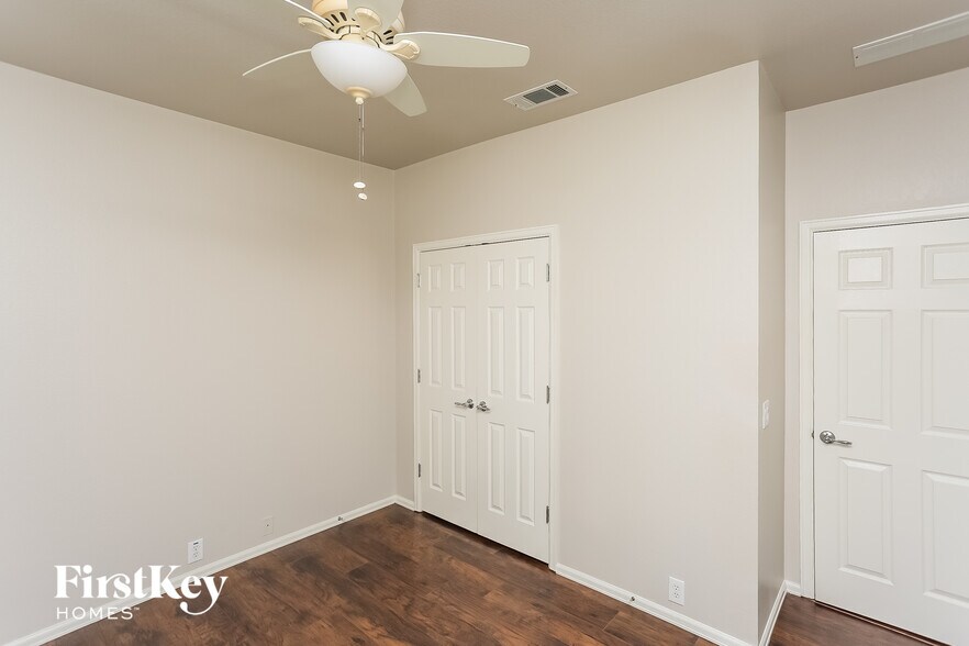 Building Photo - 2744 Cedar Ridge Ln